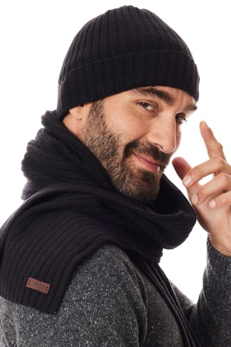 komplet-czapka-szalik-czarny-kaszmir-wełna-Lanieri-Fashion.jpg