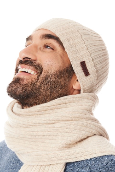 Lanieri-Fashion-czapka-beżowa-unisex-kaszmir-wełna-ciepła-modna-elegancka.jpg