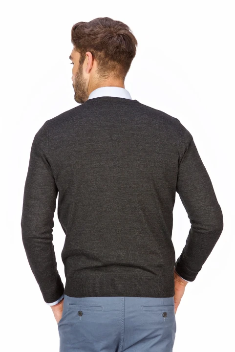 sweter-meski-szpic-niski-wełna-akryl-grafitowy-klasyka-elegancki-Lanieri-Fashion.jpg