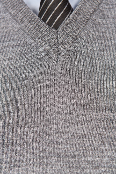 sweter-meski-bezrekawnik-wełna-akryl-popielaty-klasyka-elegancki-Lanieri-Fashion.jpg