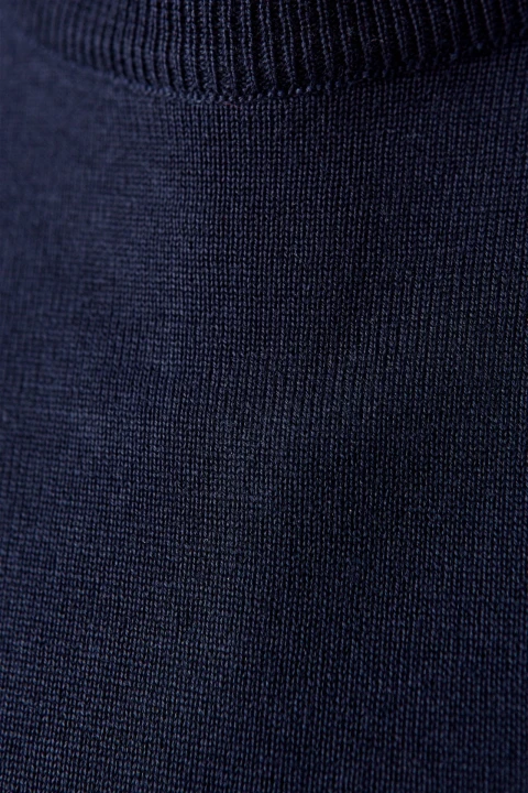 granatowy-sweter-meski-polgolf-lanieri-fashion.jpg
