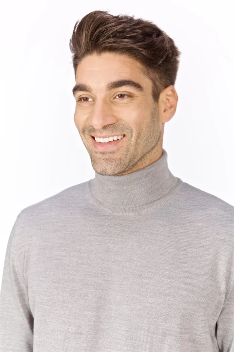 sweter-meski-golf-welna-akryl-jasnopopielaty-klasyka-elegancki-Lanieri-Fashion.jpg