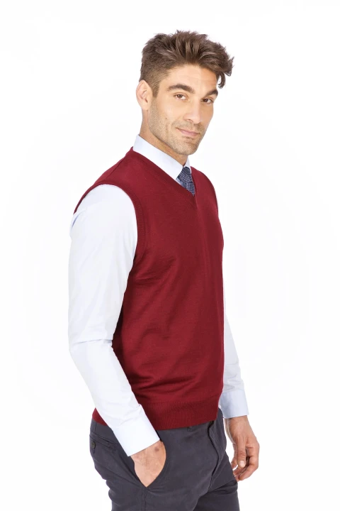 sweter-meski-bezrękawnik-wełna-akryl-bordowy-klasyka-elegancki-Lanieri-Fashion.jpg
