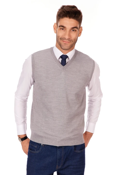 sweter-meski-bezrękawnik-wełna-akryl-szary-klasyka-elegancki-Lanieri-Fashion.jpg