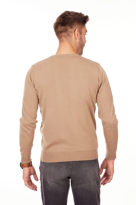 sweter-meski-dekolt-w-serek-wełna-akryl-camel-klasyka-elegancki-Lanieri-Fashion.jpg
